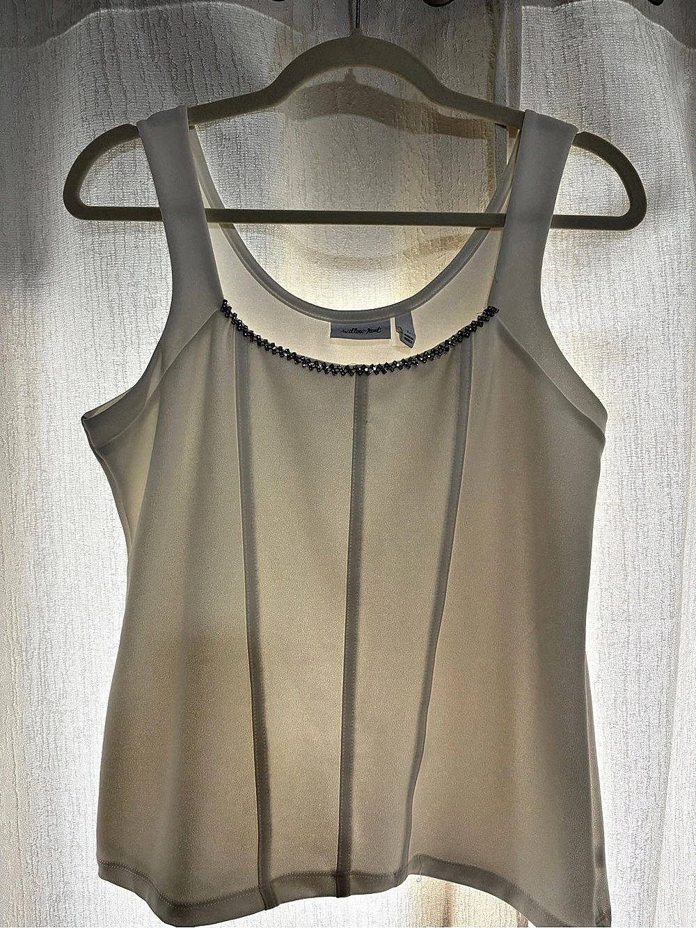 Willow & Root Embellished Neck Tank Top in White